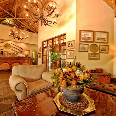 Ilala Lodge Hotel Victoria Falls Exteriör bild
