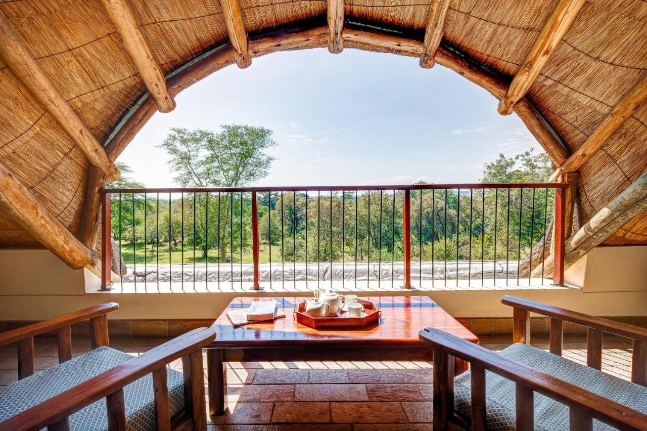 Ilala Lodge Hotel Victoria Falls Exteriör bild