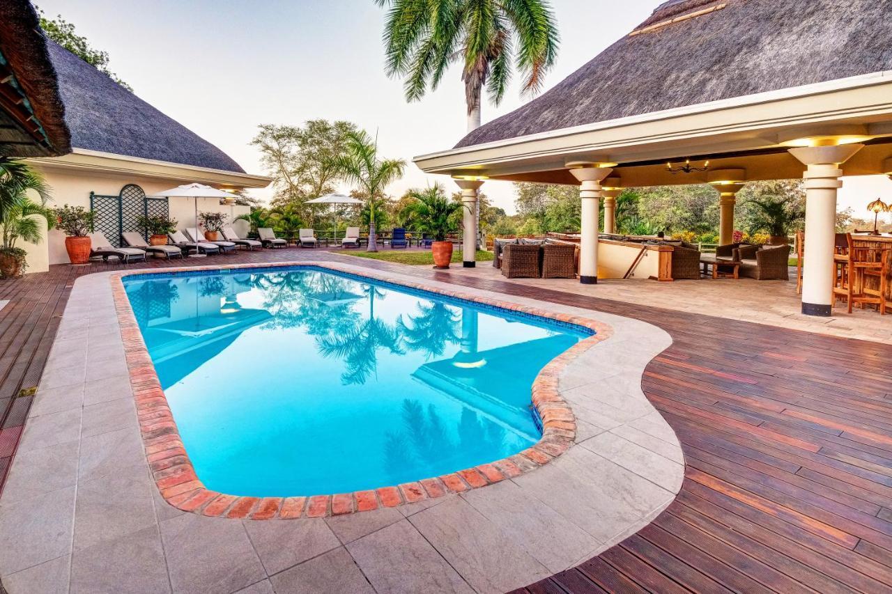 Ilala Lodge Hotel Victoria Falls Exteriör bild