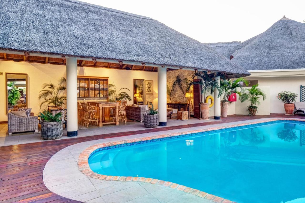 Ilala Lodge Hotel Victoria Falls Exteriör bild