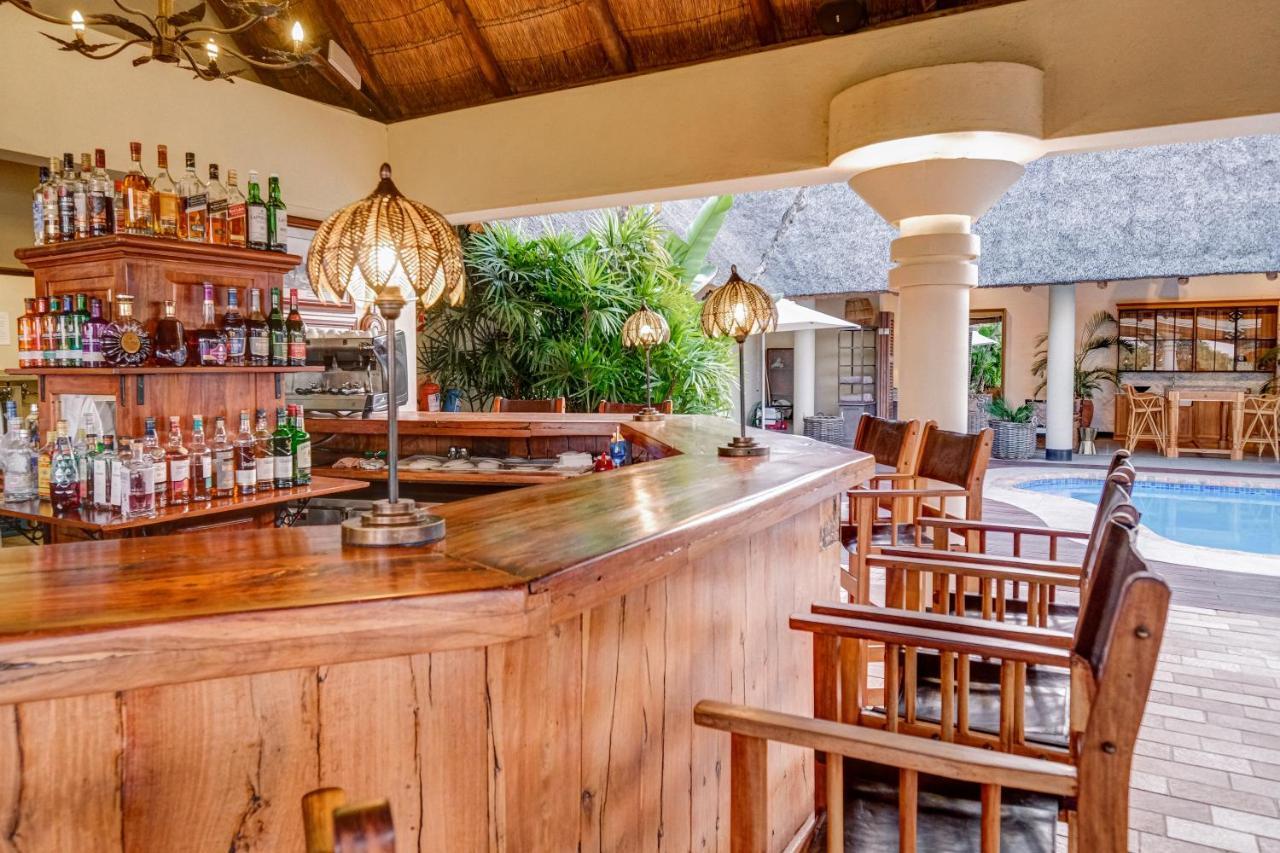 Ilala Lodge Hotel Victoria Falls Exteriör bild