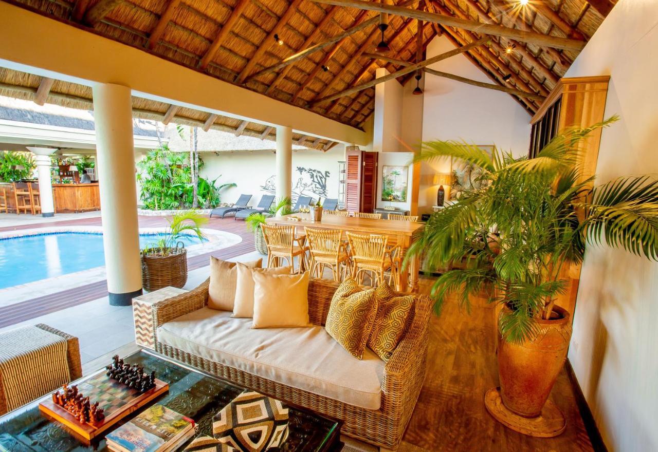 Ilala Lodge Hotel Victoria Falls Exteriör bild