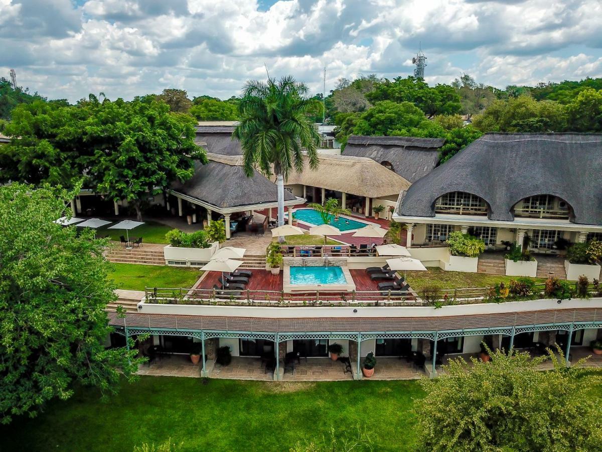 Ilala Lodge Hotel Victoria Falls Exteriör bild
