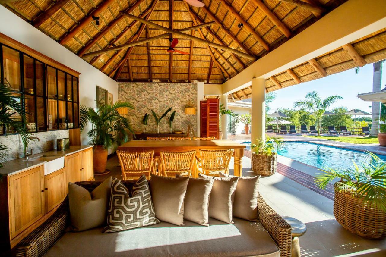 Ilala Lodge Hotel Victoria Falls Exteriör bild